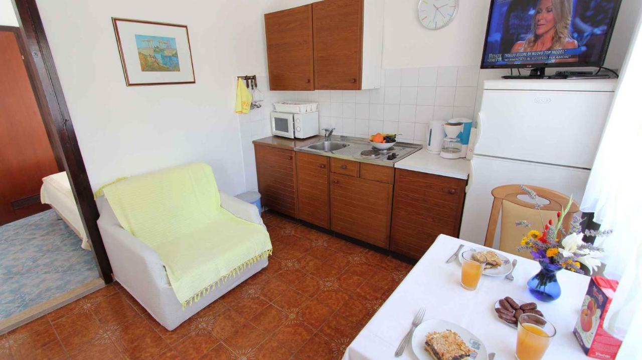 Studio In Vantacici/Insel Krk 14419 Екстер'єр фото